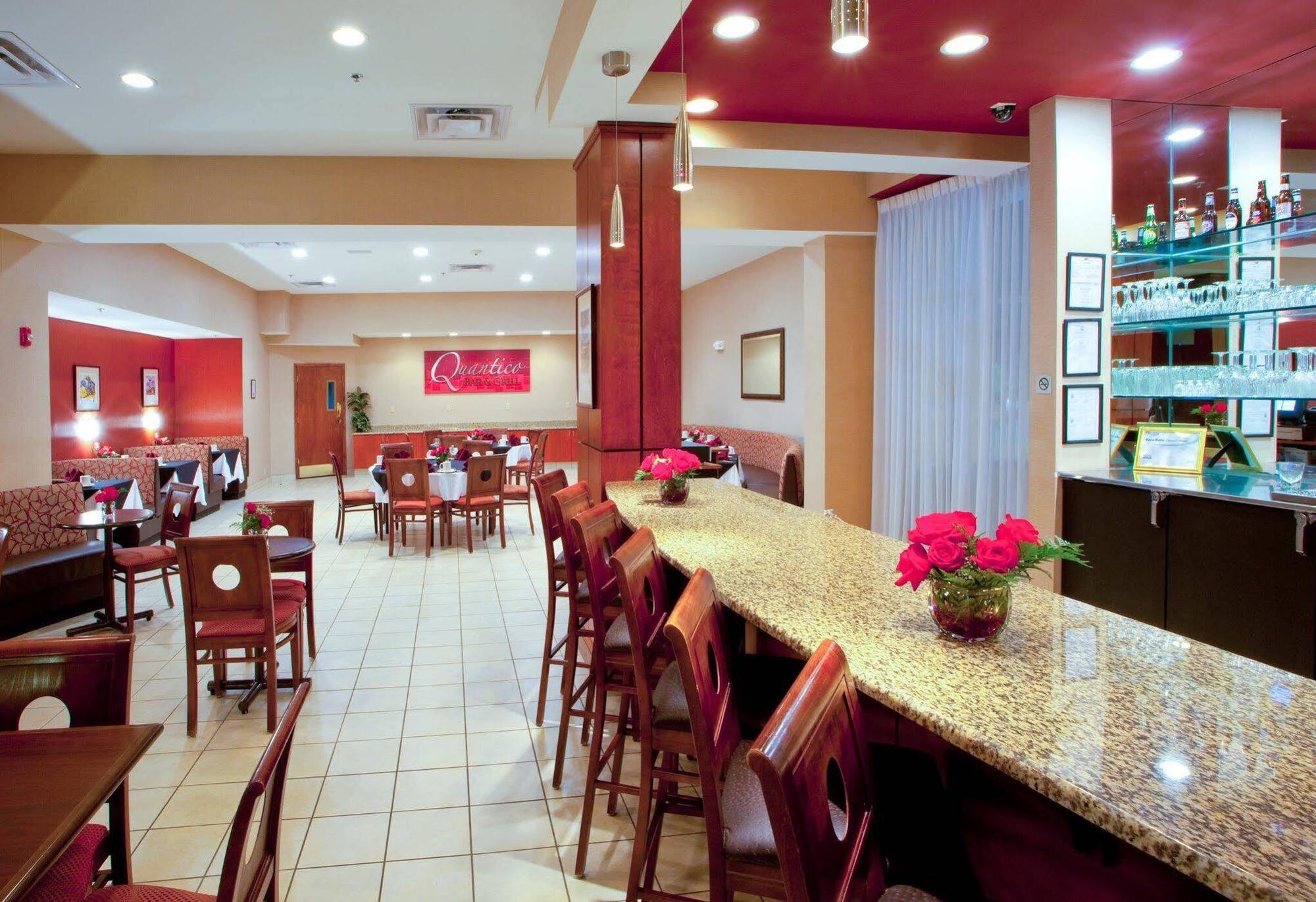 Holiday Inn Express Dumfries-Quantico By Ihg Екстер'єр фото